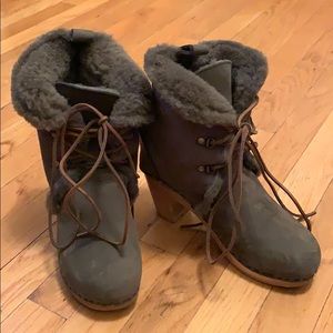 No.6 Shearling Lace Up Clog